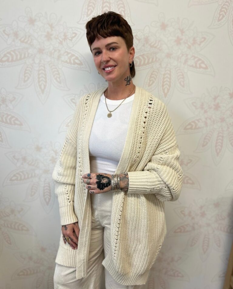 Dr. Mae Casanova